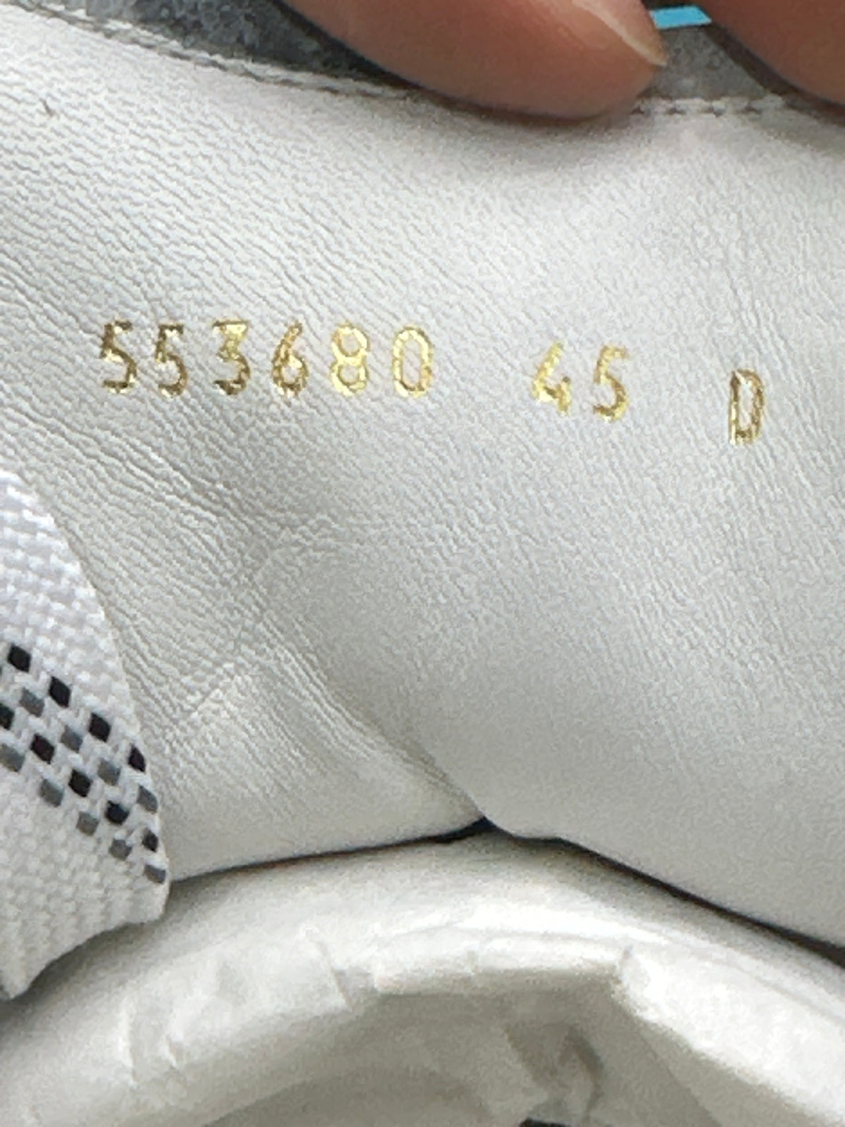 Alexander McQueen White/Blk Preloved