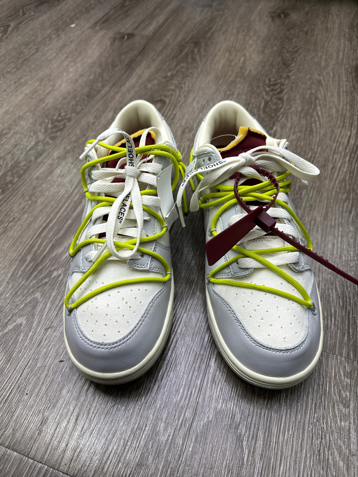 Off-White x Nike Dunk Low Lot 8 New
