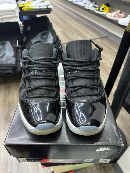 Jordan 11 Space Jams Preloved