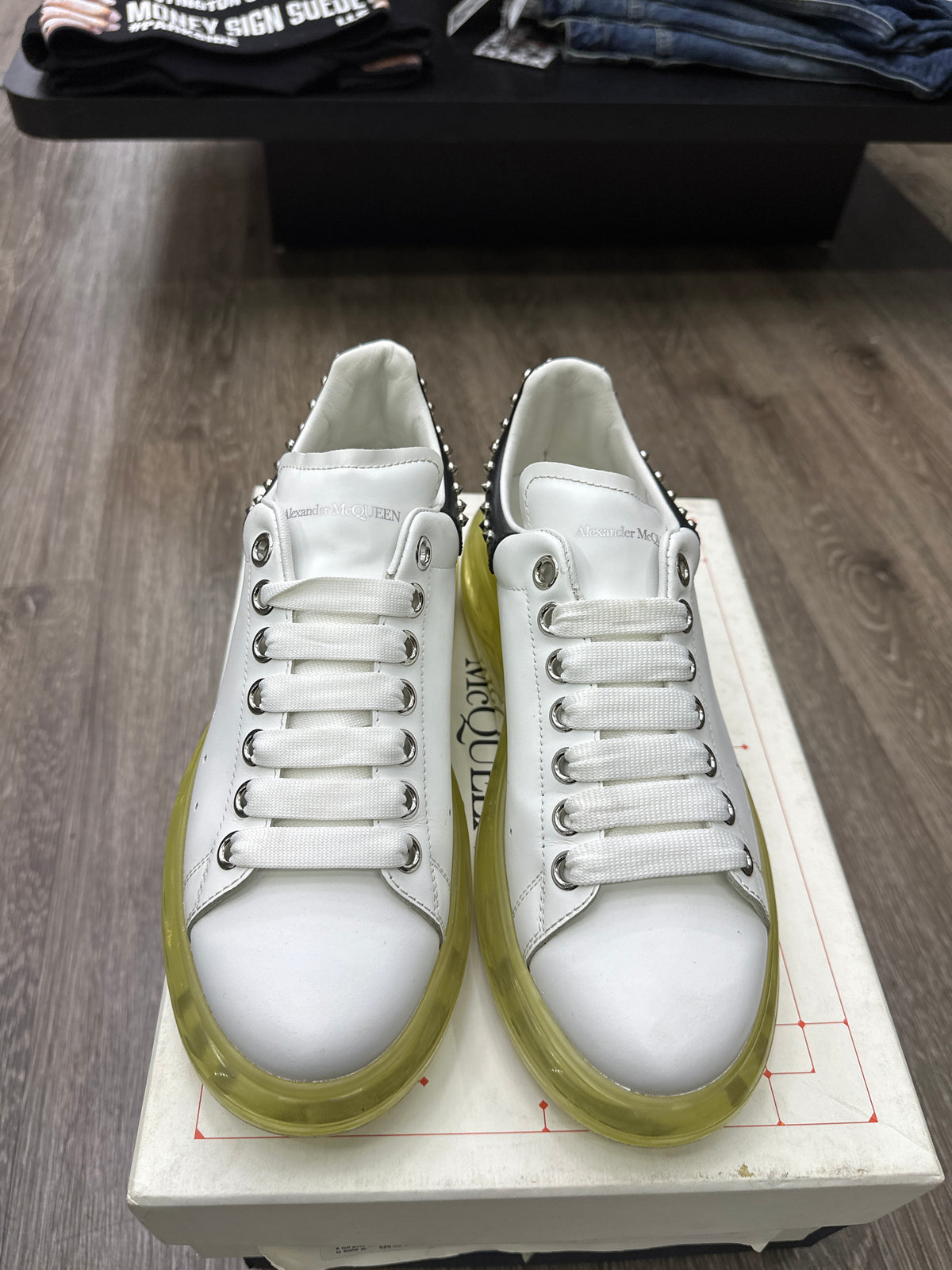 Alexander McQueen White/blk/clear Preloved Size 39