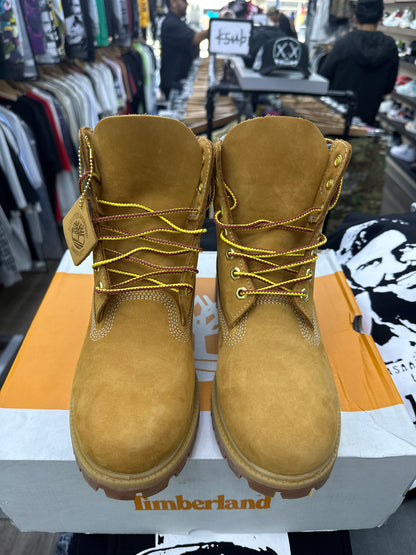 Timberlands 6 Inch Boots Classic Wheat size 8.5 New