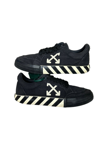 Off-White Low Vulcanized B/W Preloved