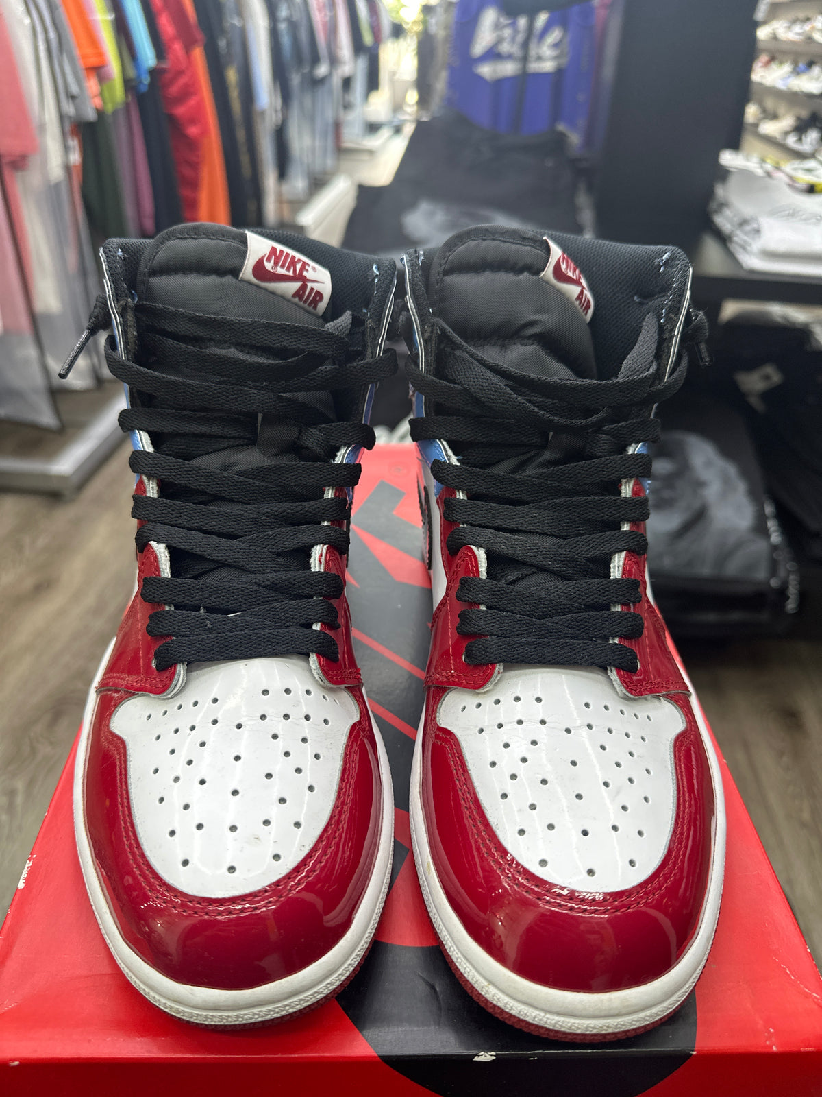 Jordan 1 High Fearless UNC Chicago Preloved