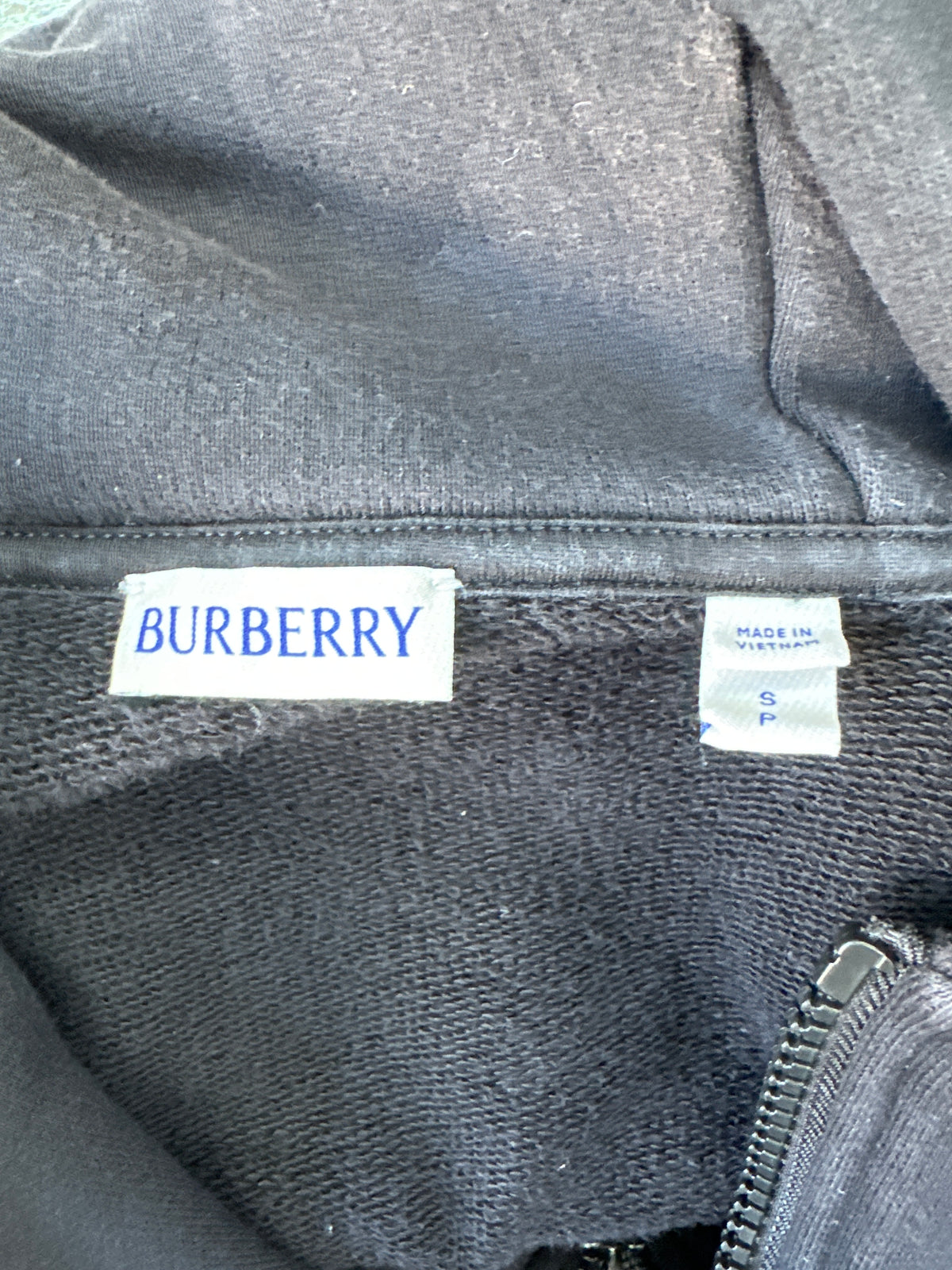 Burberry Zip Up Black Preloved
