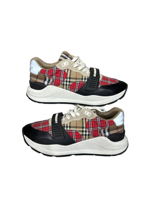 Burberry Ramsey Vintage Check Red Preloved