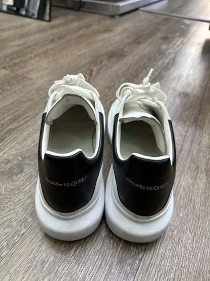Alexander McQueen White/Black Preloved