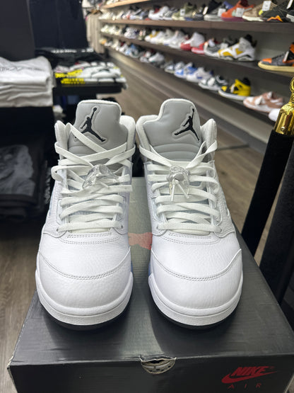 Jordan 5 White Metallic Like New