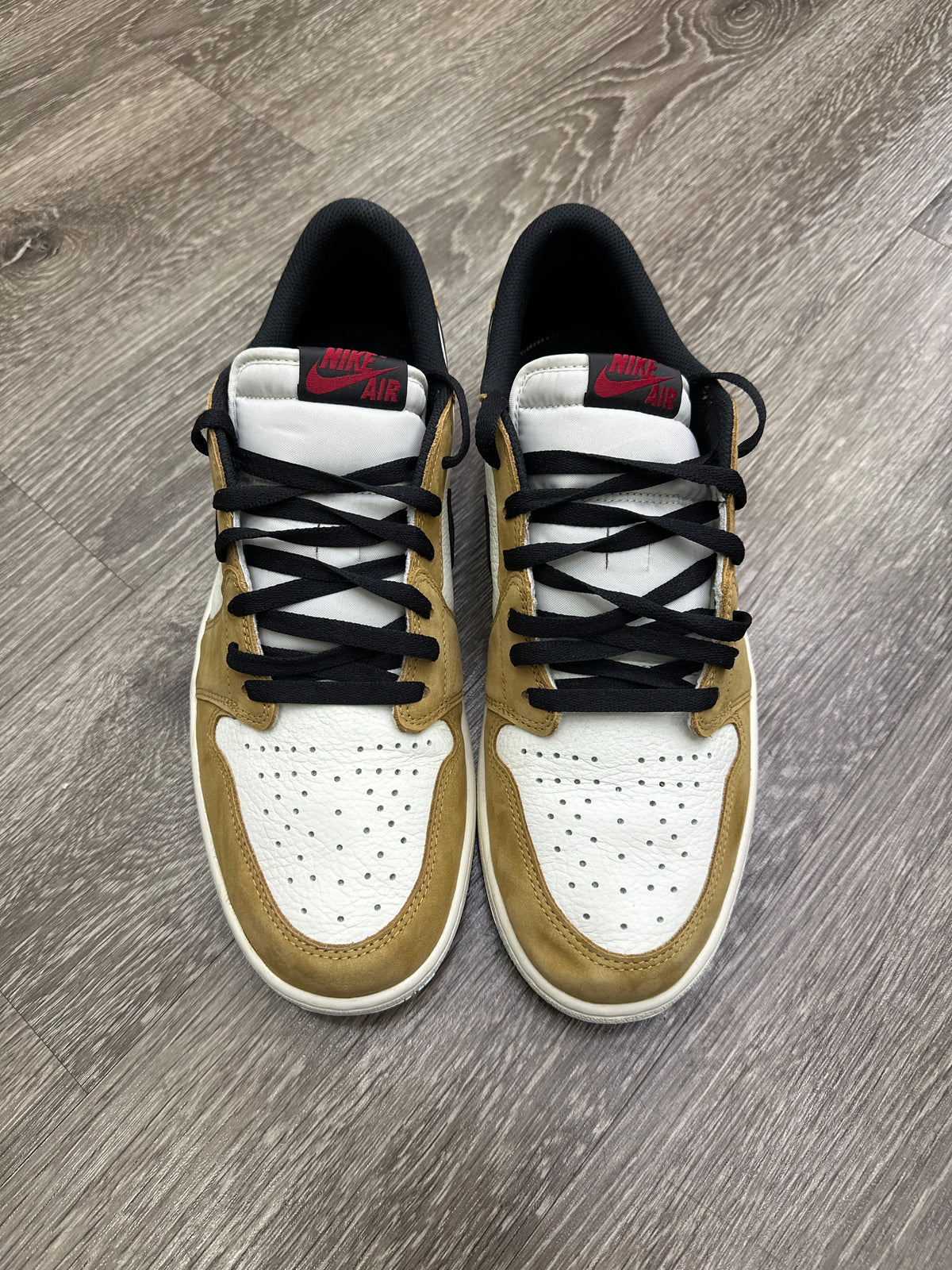 Jordan 1 Low Rookie of the Year Preloved