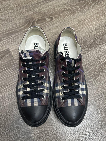 Burberry Vintage Check Burgundy Preloved
