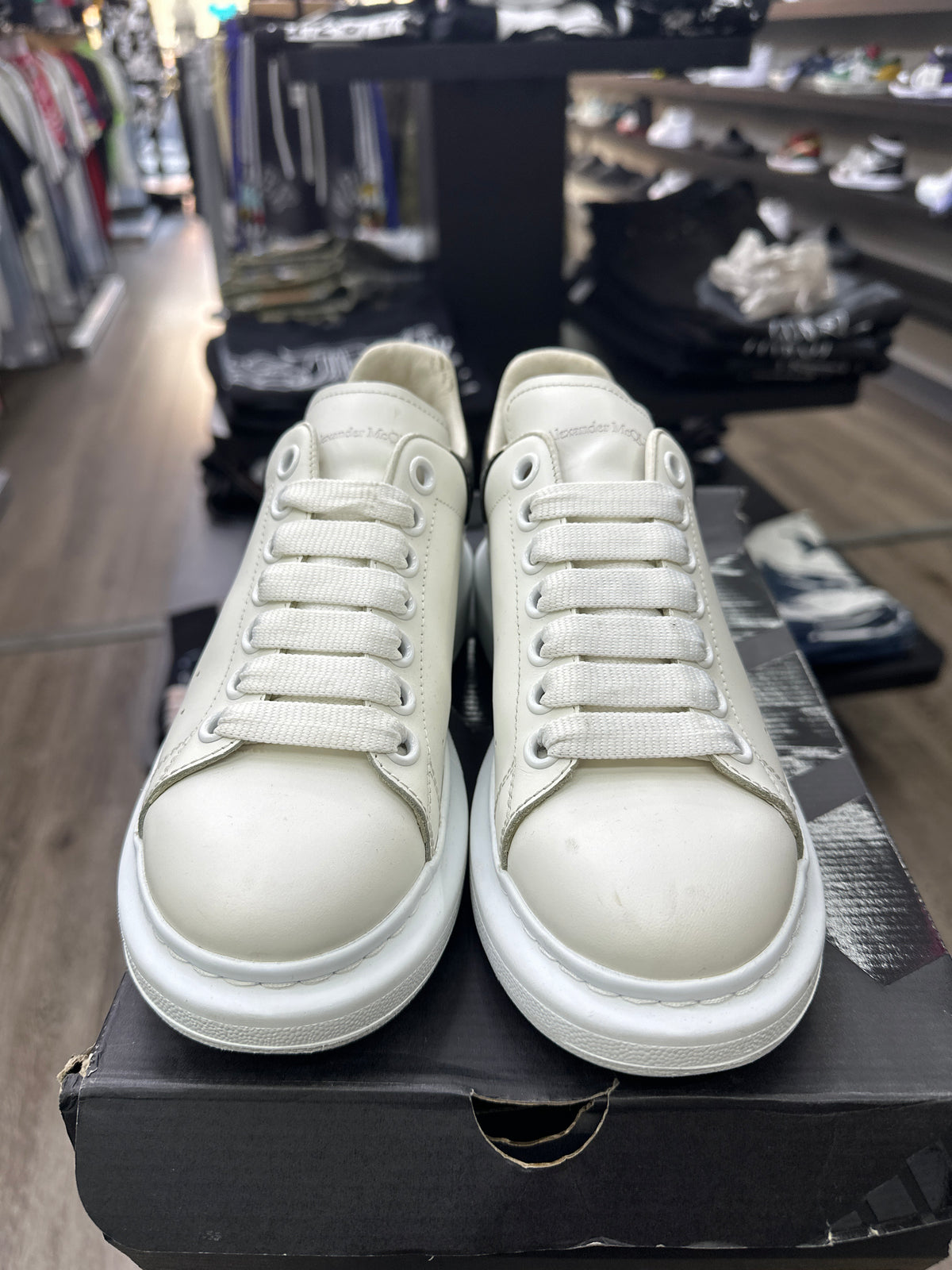 Alexander McQueen White/Silver(ivory) Preloved Size 37