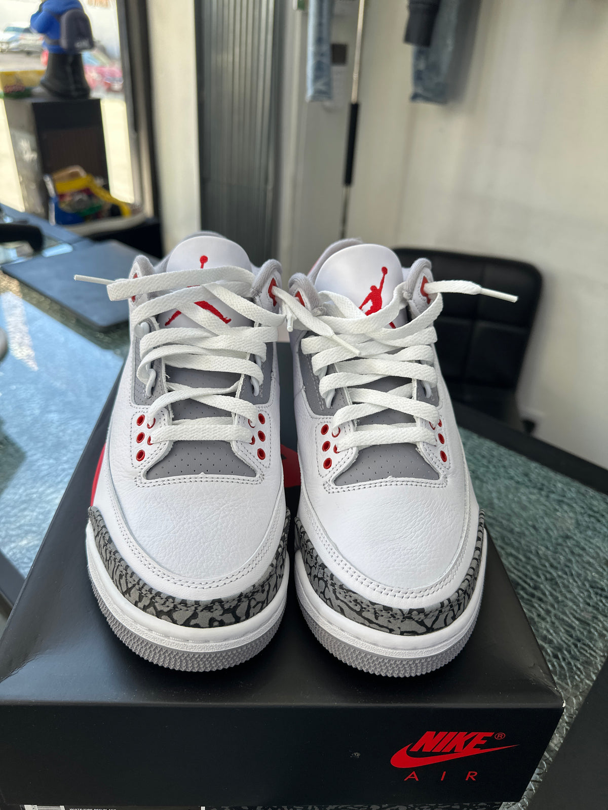 Jordan 3 Fire Red New Size 7