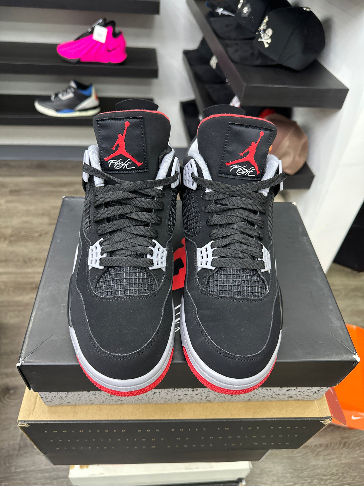 Jordan 4 Bred Preloved Size 10.5
