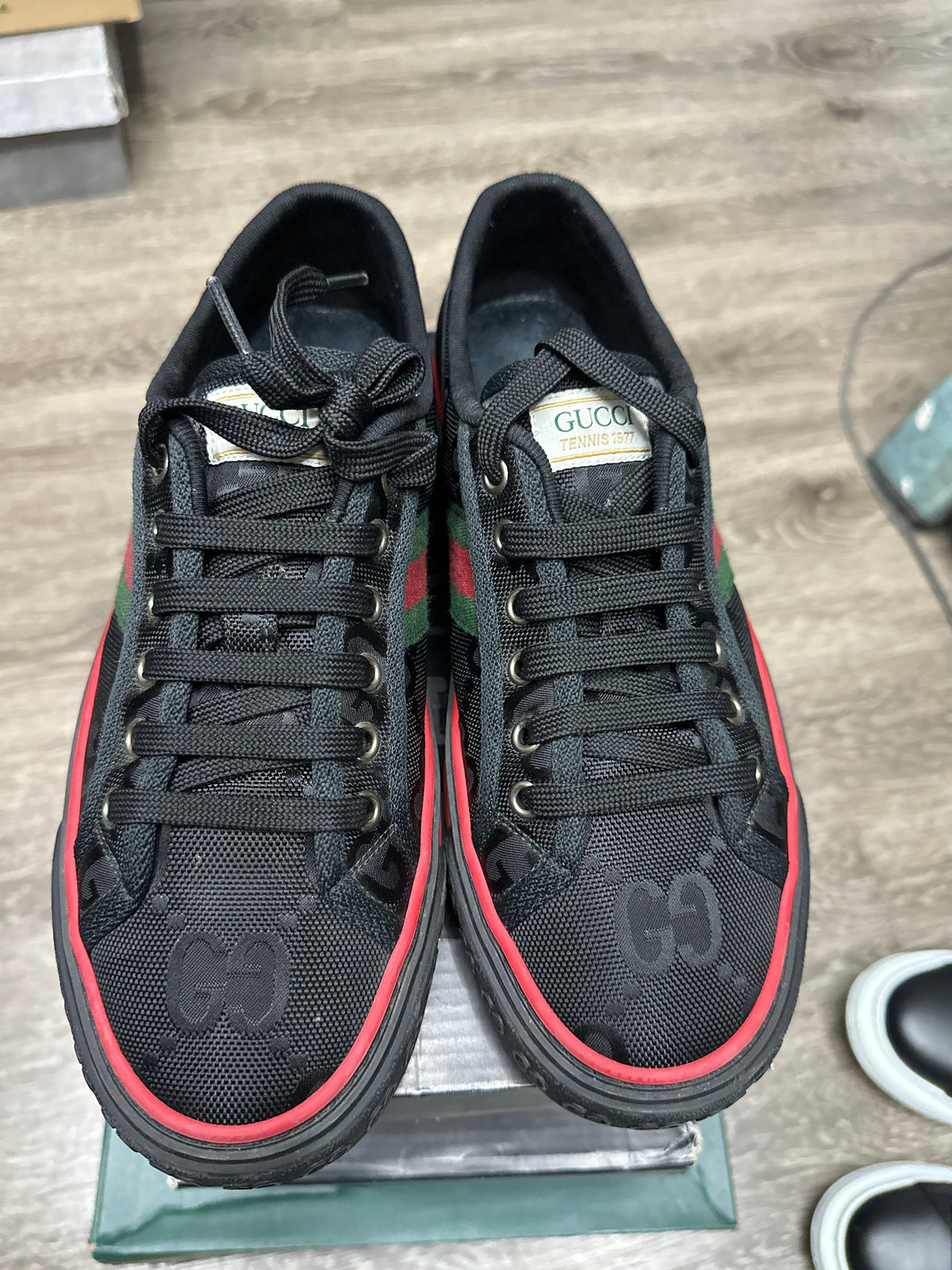 Gucci Tennis 1977 Off The Grid Low Blk/Grn/Rd Preloved