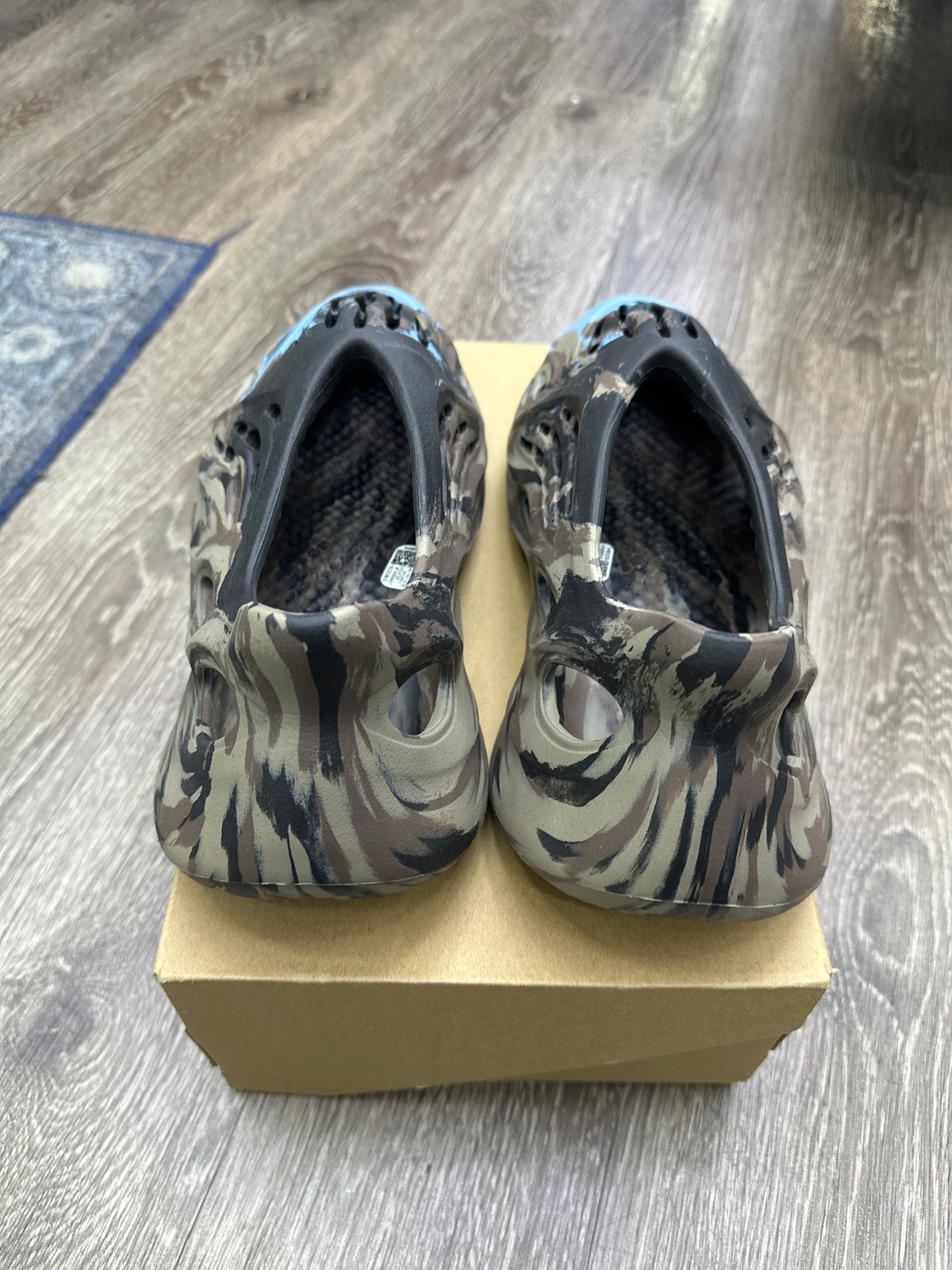 Adidas Yeezy Foam RNR MX Cinder Preloved