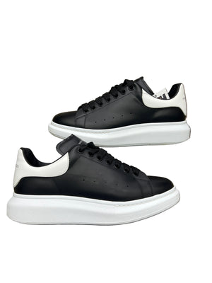 Alexander McQueen Black/White W/White Heel Preloved