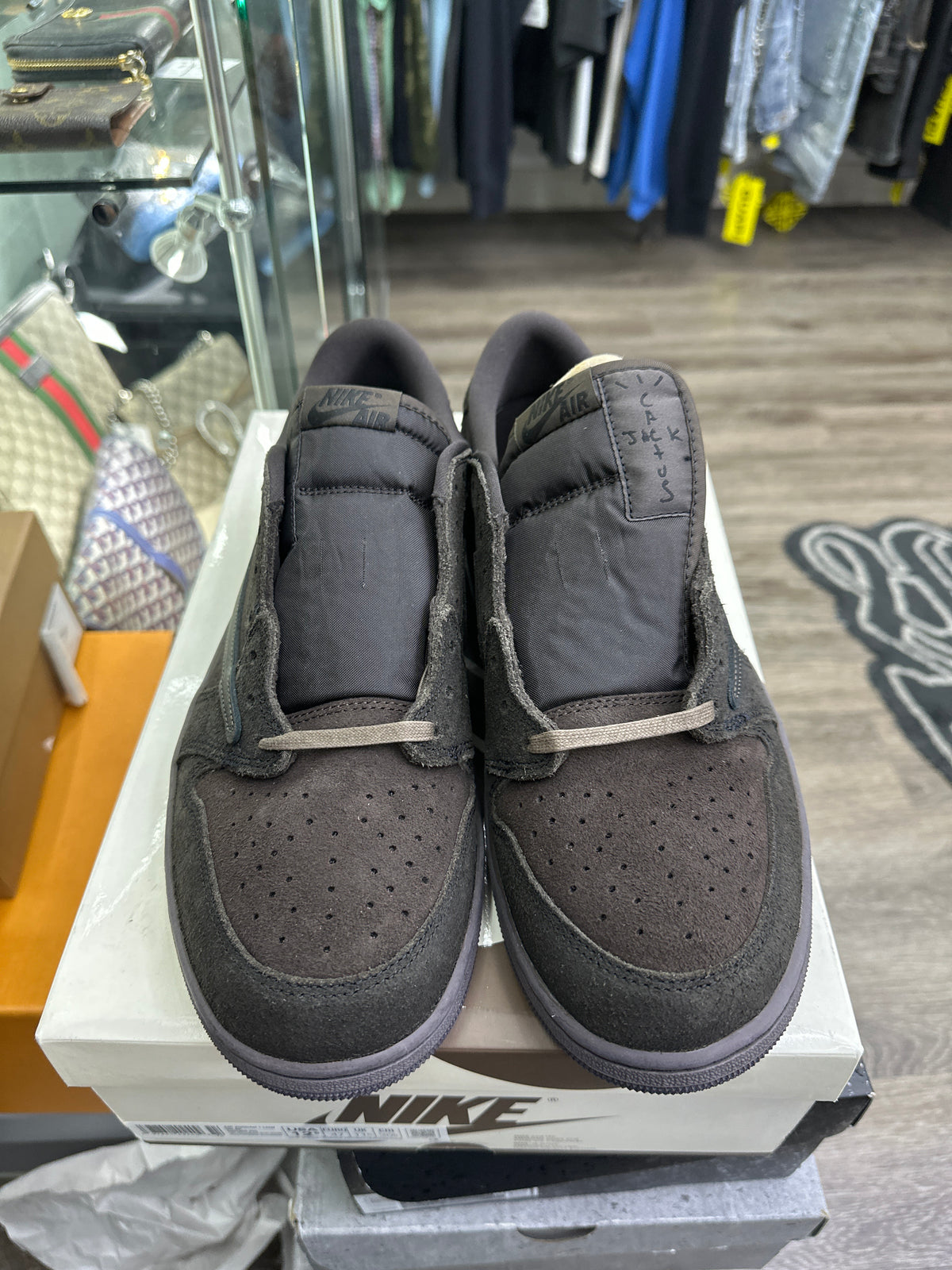 Jordan 1 Low Travis Scott Velvet Brown New Size 12.5