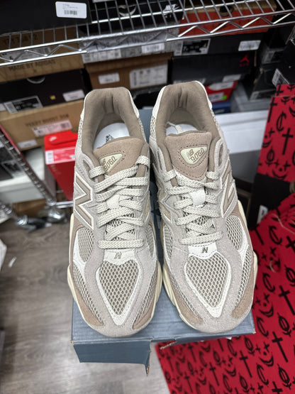 New Balance 9060 Mushroom Arid Stone New