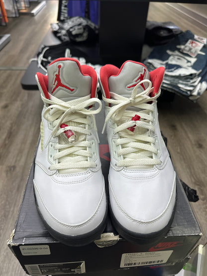 Jordan 5 Fire Red Silver Tongue Preloved Size 8.5