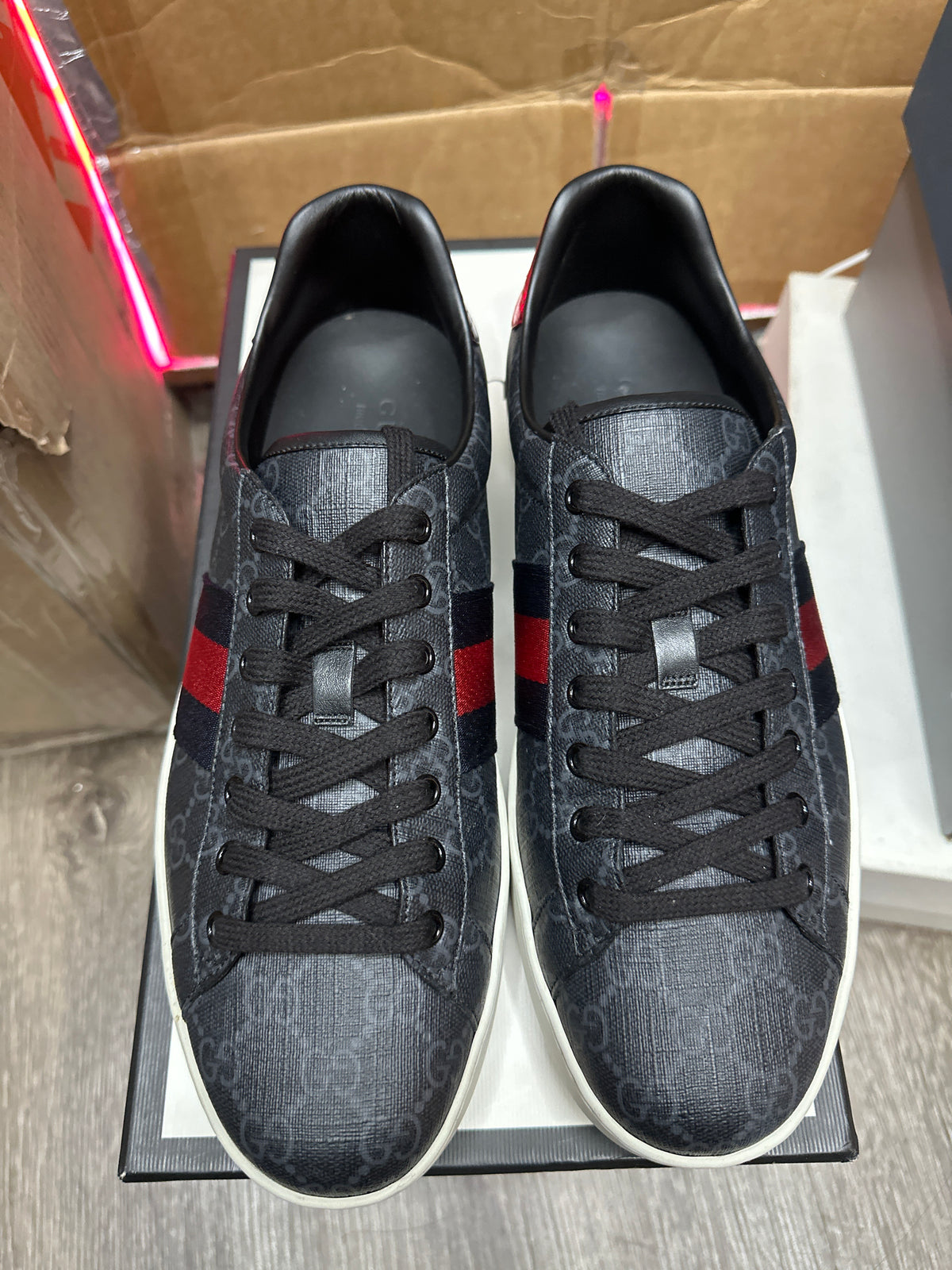 Gucci Ace GG Supreme Black/Red Preloved