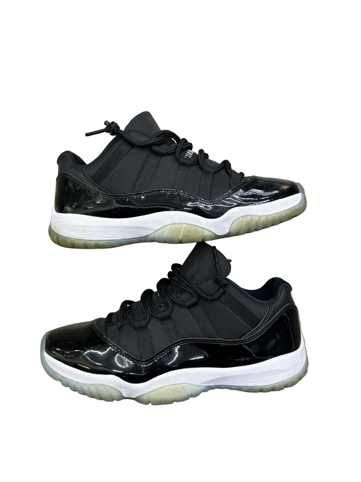 Jordan 11 Space Jams Preloved