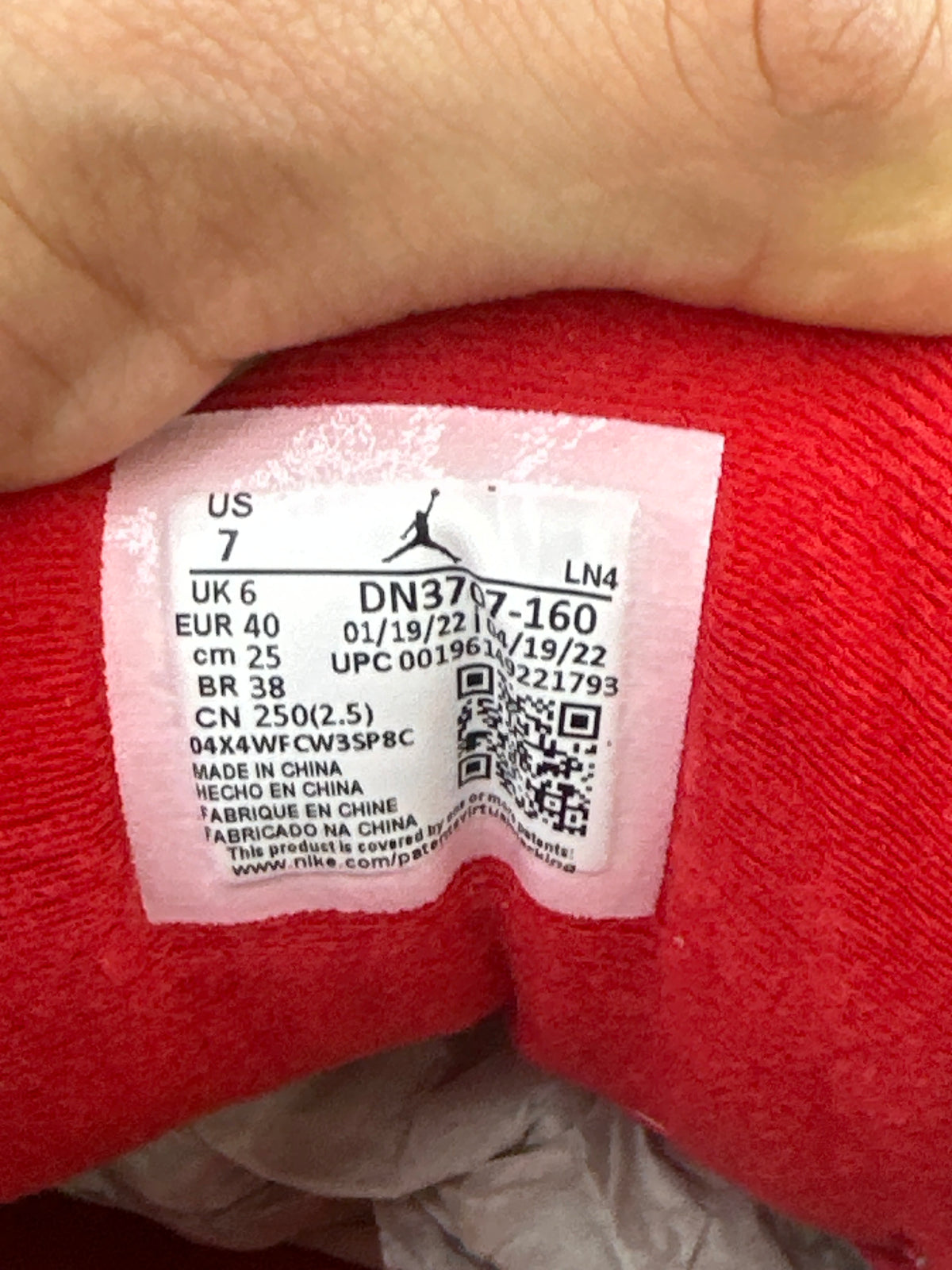 Jordan 3 Fire Red New Size 7
