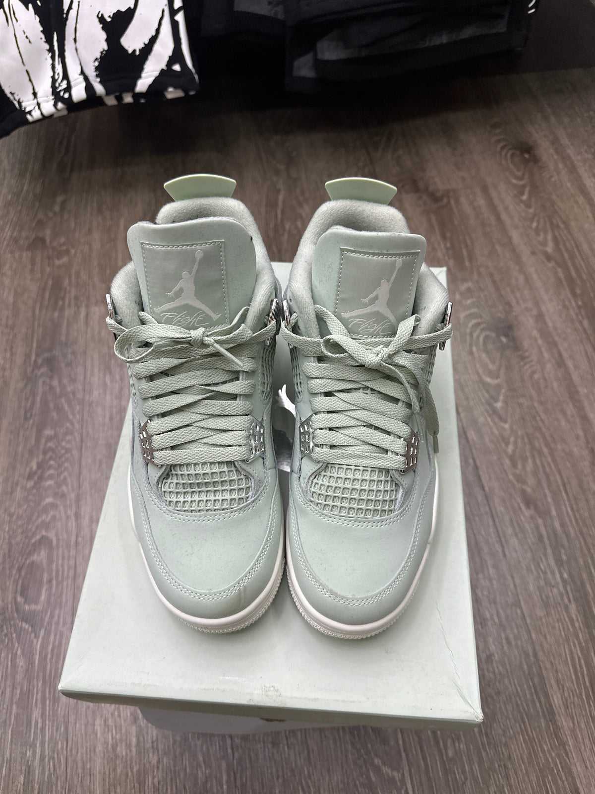 Jordan 4 Seafoam Sail Preloved