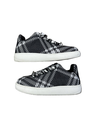 Burberry Check Knit Sneaker B/W Preloved