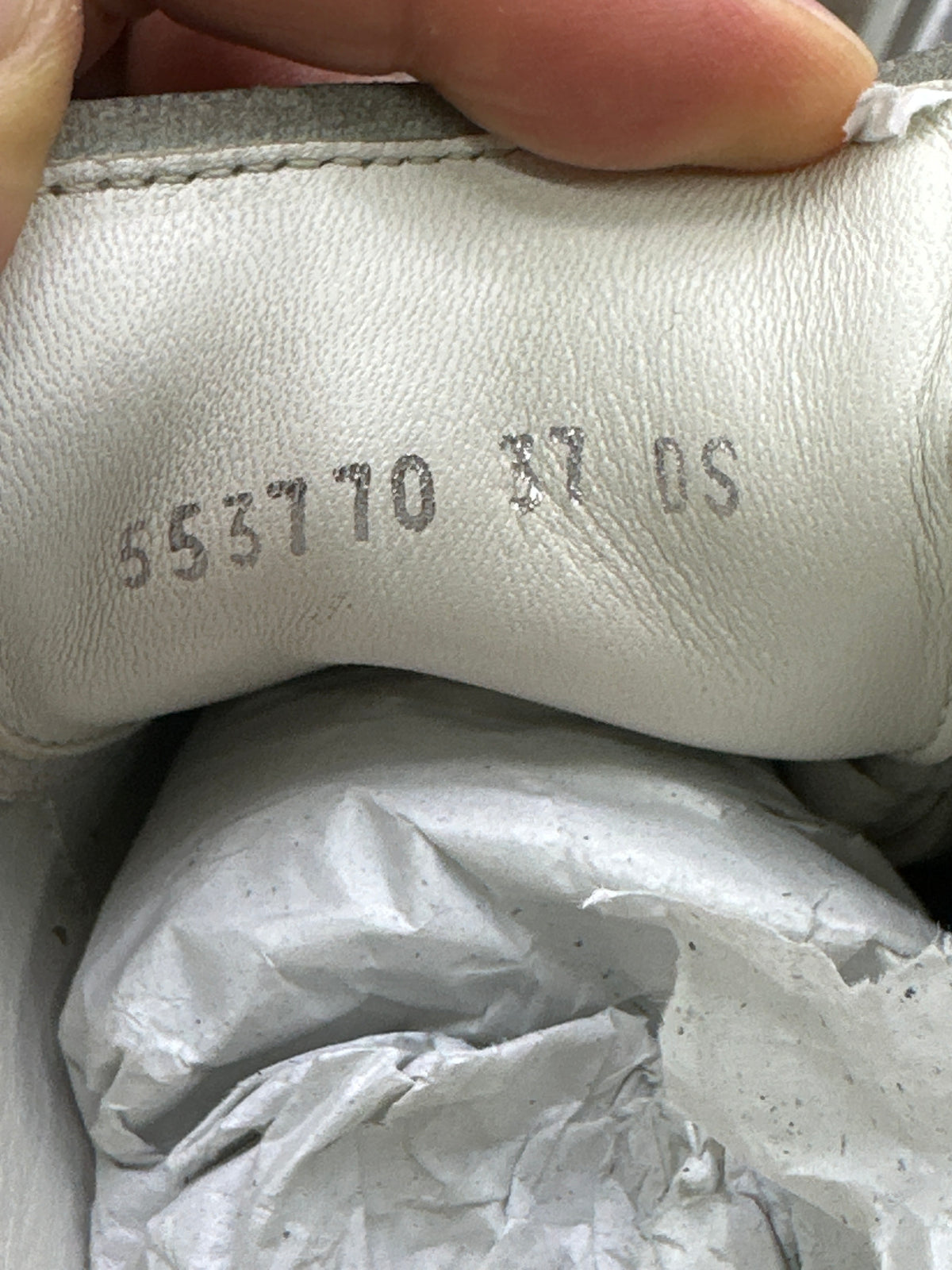 Alexander McQueen White/Silver(ivory) Preloved Size 37