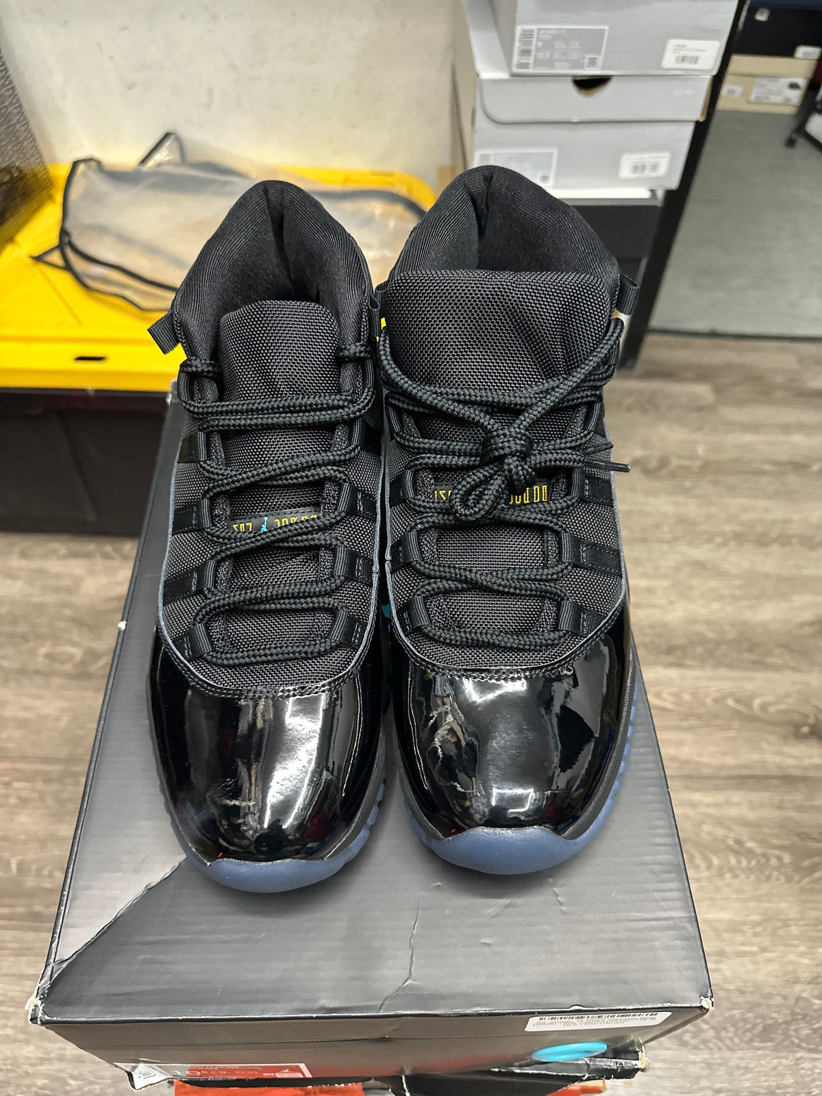 Jordan 11 Gamma Preloved
