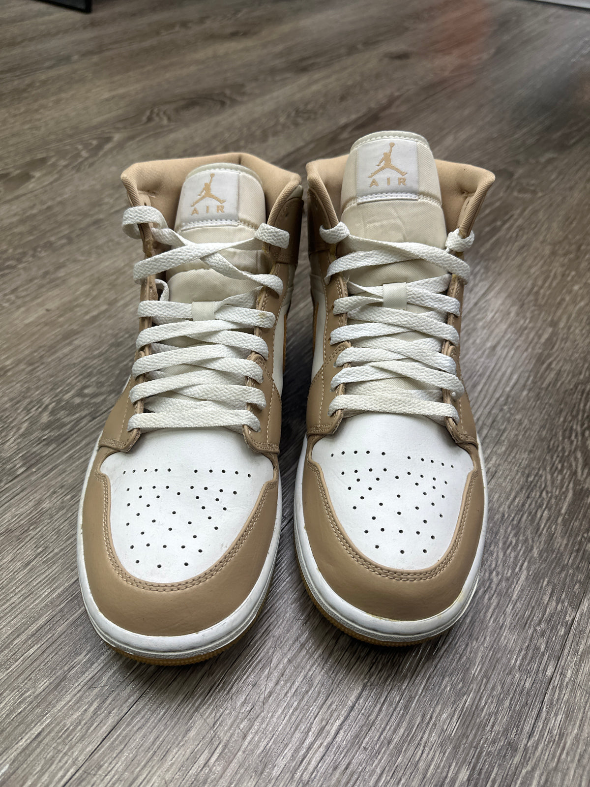 Jordan 1 Mid Tan Gum Sz 11.5 Preloved