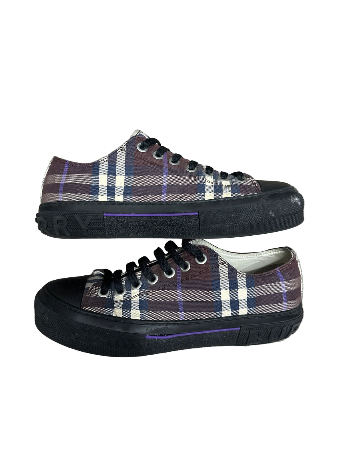 Burberry Vintage Check Burgundy Preloved