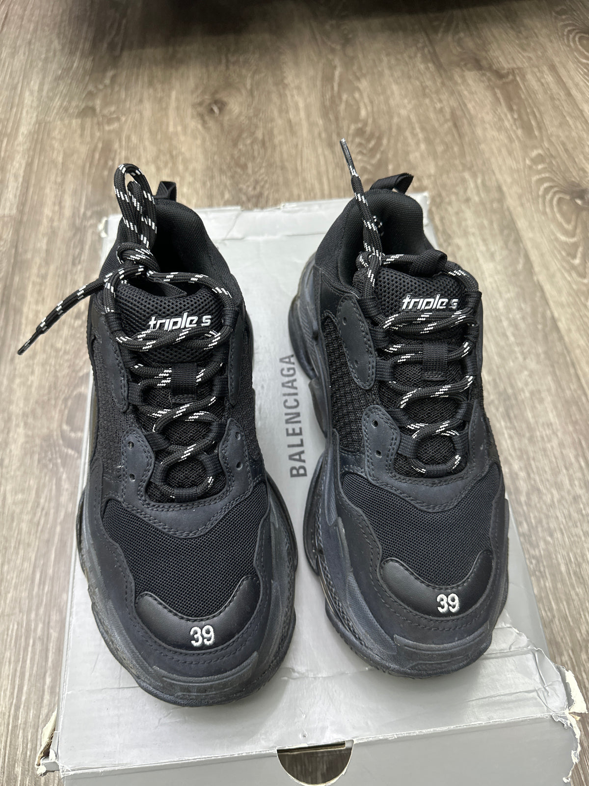 Balenciaga Triple S Black Preloved