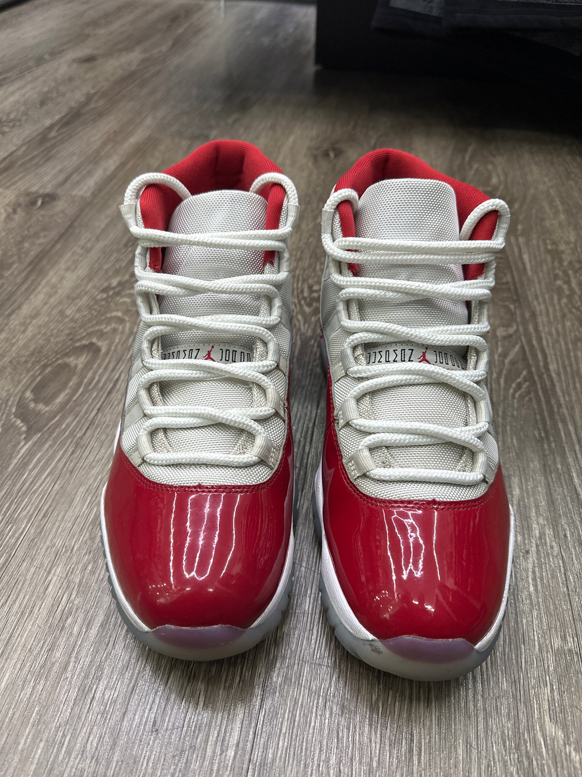 Jordan 11 Cherry Preloved
