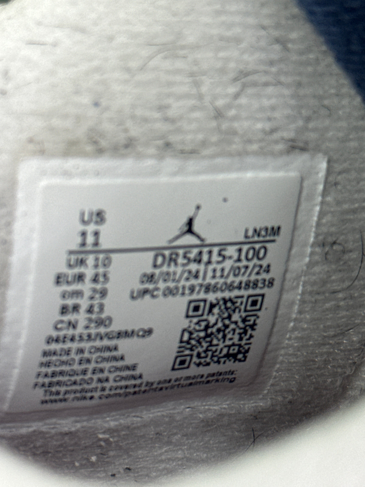 Jordan 4 SB Navy Preloved