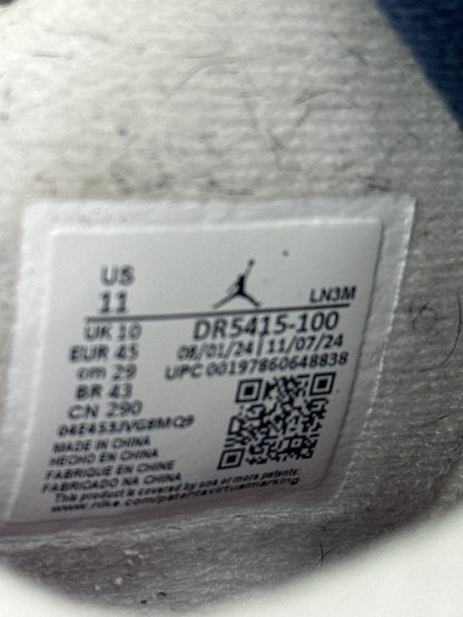 Jordan 4 SB Navy Preloved