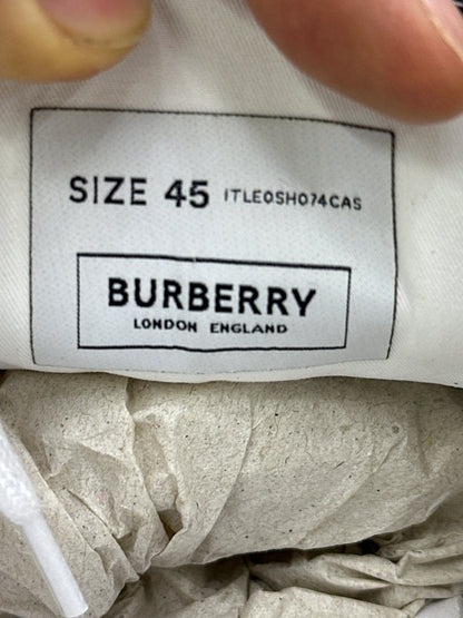Burberry Vintage Check Low Preloved