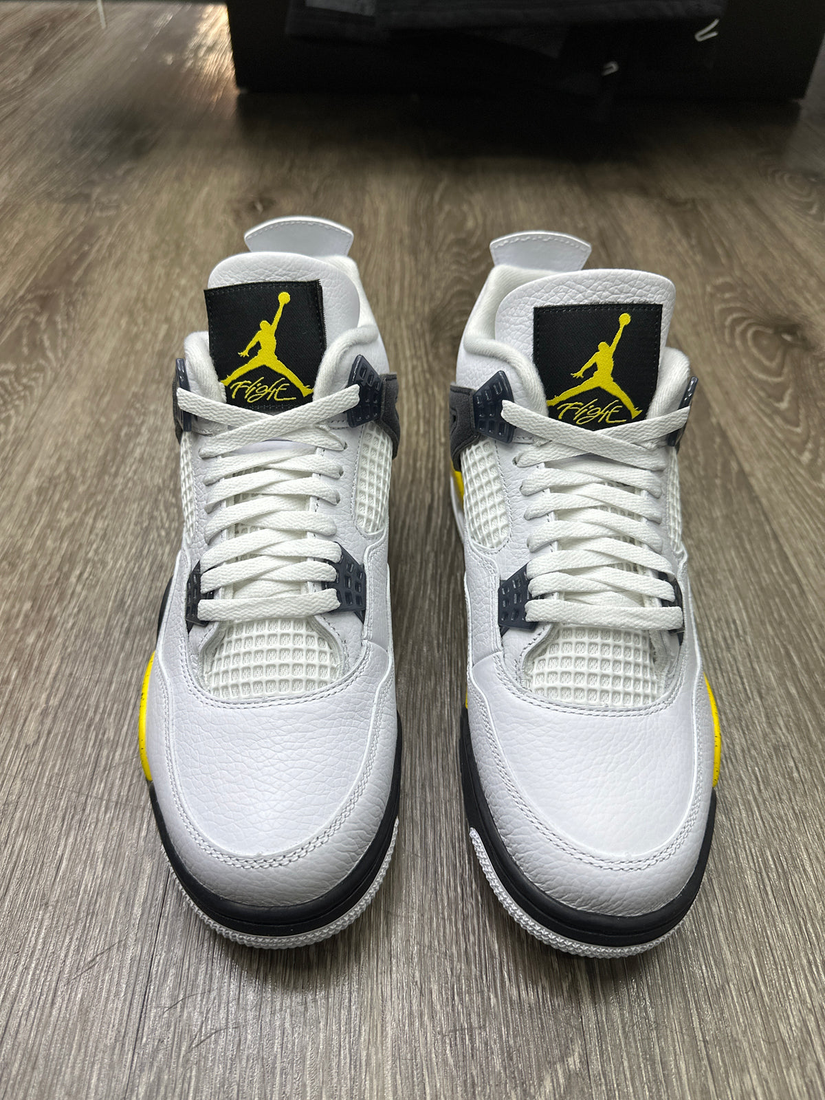 Jordan 4 Rare Air Tour Yellow New
