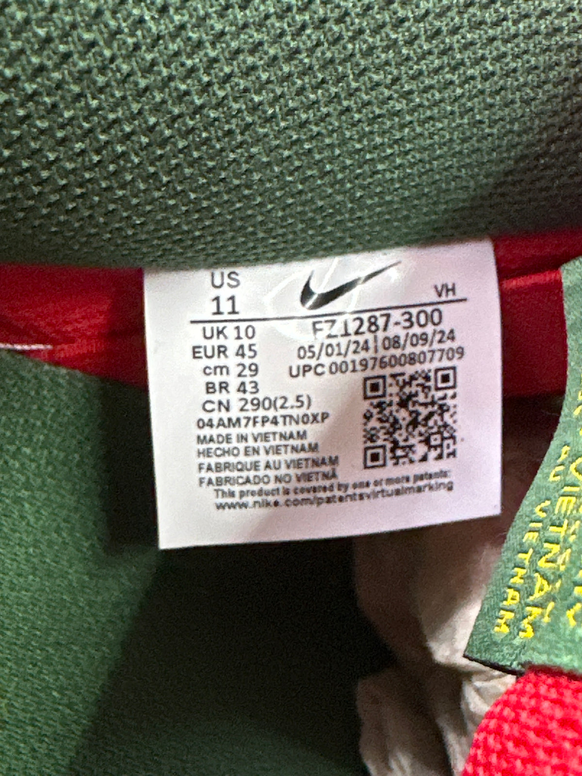 Nike SB Dunk Low PRM Seattle SuperSonics New