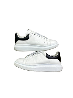 Alexander McQueen White/Blk Preloved