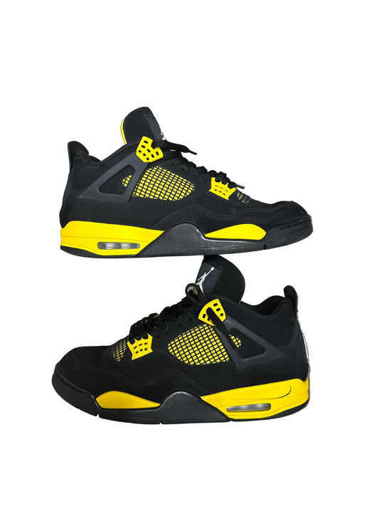 Jordan 4 Thunder Preloved