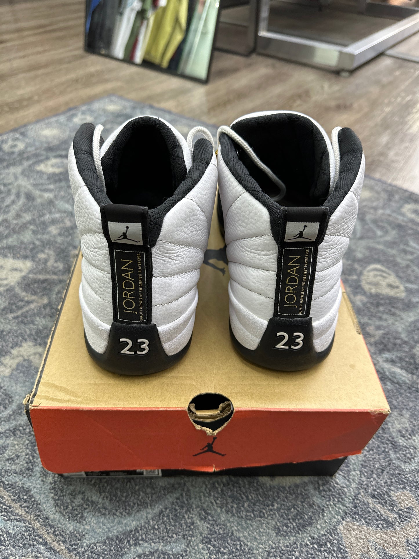 Jordan 12 Royalty Taxi Preloved