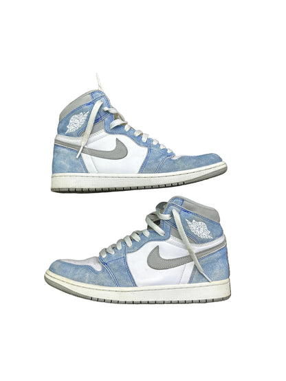 Jordan 1 Hyper Royal Preloved
