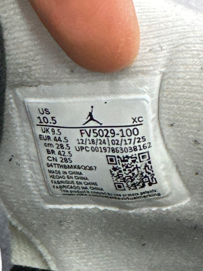 Jordan 4 White Cement Size 10.5 Preloved