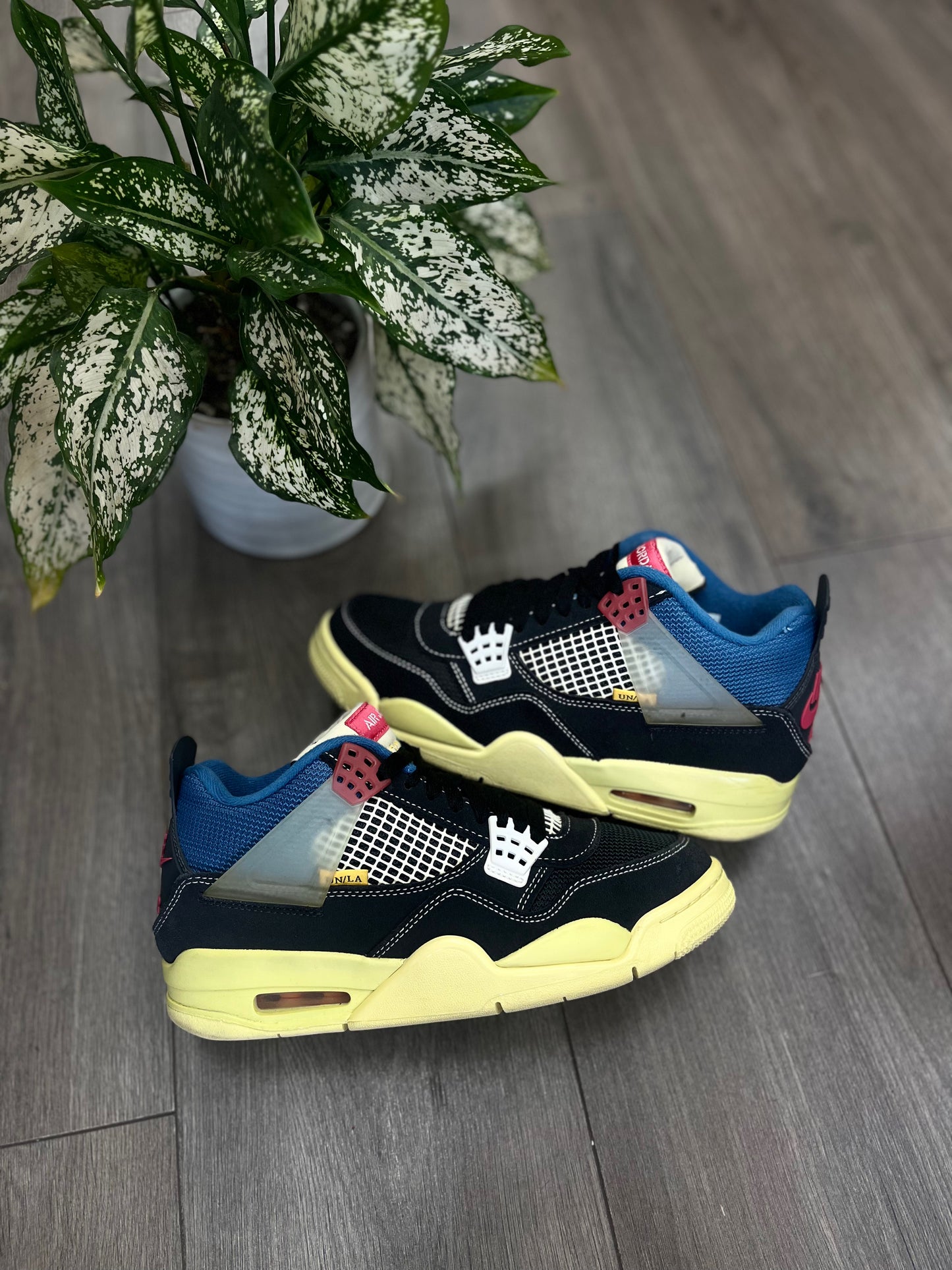 Jordan 4 Union Off Noir Preloved