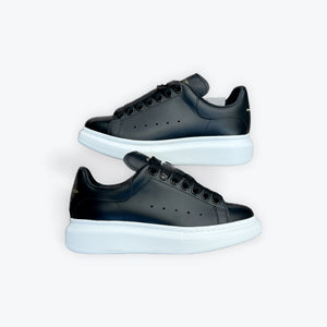 Alexander McQueen B/W New