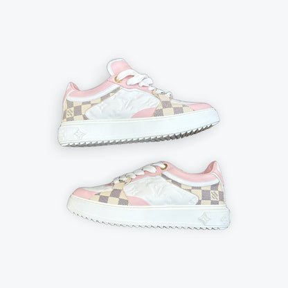 Louis Vuitton Time Out White/Pink Preloved