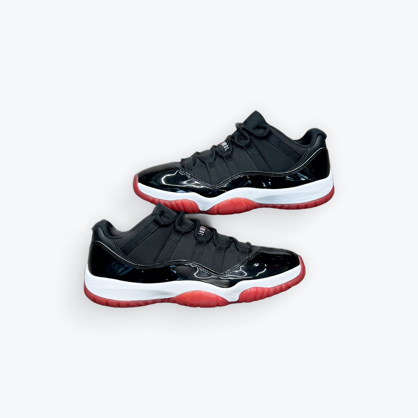 Jordan 11 Low Bred Preloved